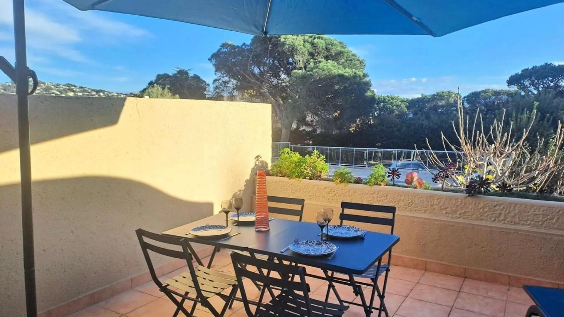 Les Virgiles Ste-Maxime, Appt Climatise Pour 4 Pers Avec Vue Sur La Piscine, Parking Διαμέρισμα Σαιντ-Μαξίμ 0*,  Γαλλία